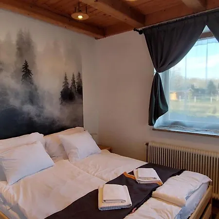 Rusztikus Apartman&spa -erdőterasz Appartamento