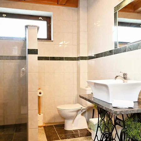 Rusztikus Apartman&spa -erdőterasz