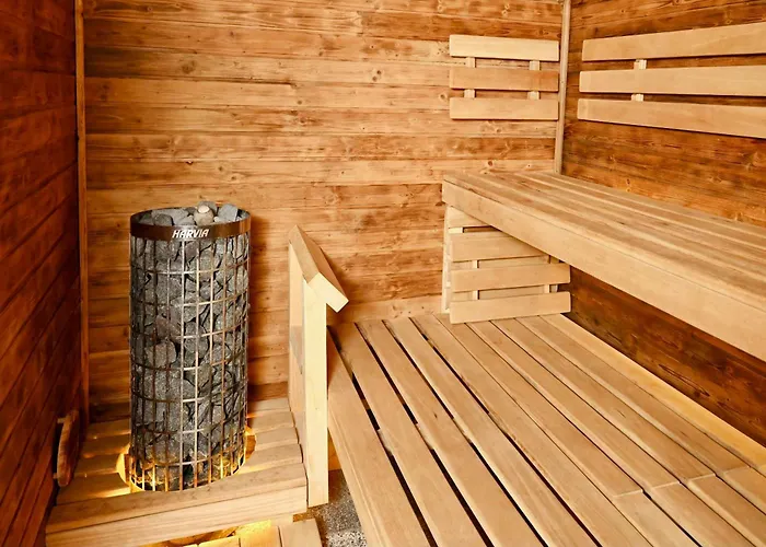 Rusztikus & -erdoterasz Vendeghaz * Kehidakustány